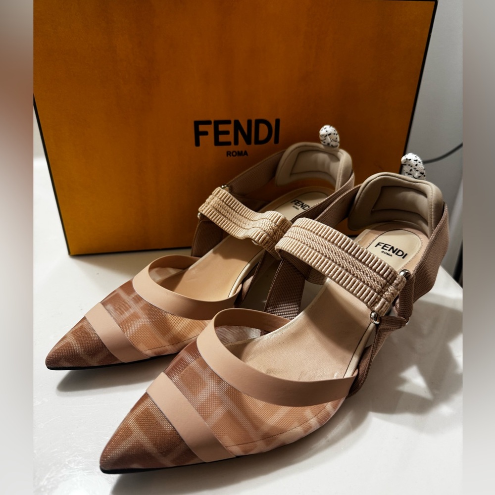 FENDI Colibrí 55MM Mesh Slingback Pumps